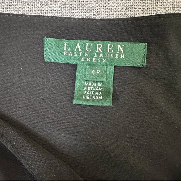 Lauren Ralph Lauren Black and White Side Ruched Dress Women's Size 4P - Picture 10 of 14